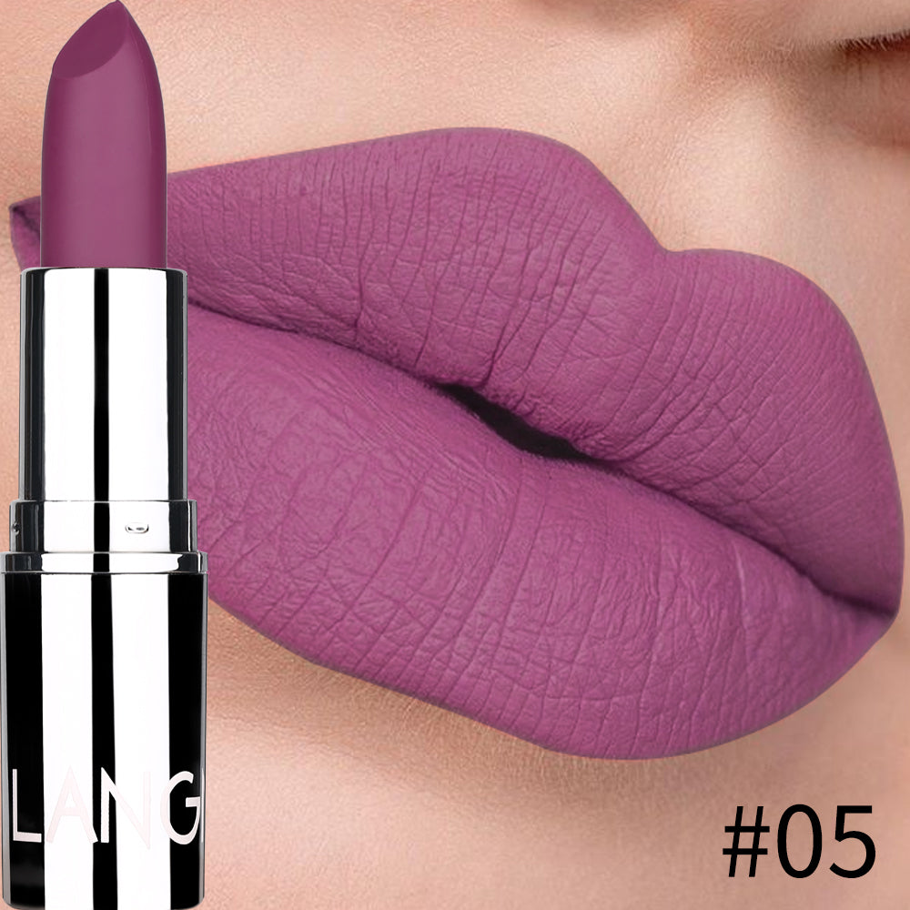 Silver matte lipstick Silver matte lipstick